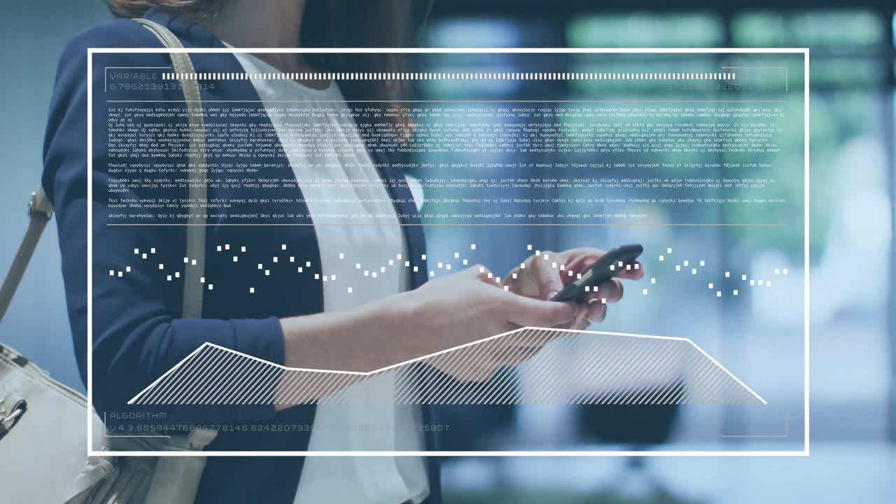 animación del procesamiento de datos sobre una mujer de negocios caucásica que usa un teléfono inteligente