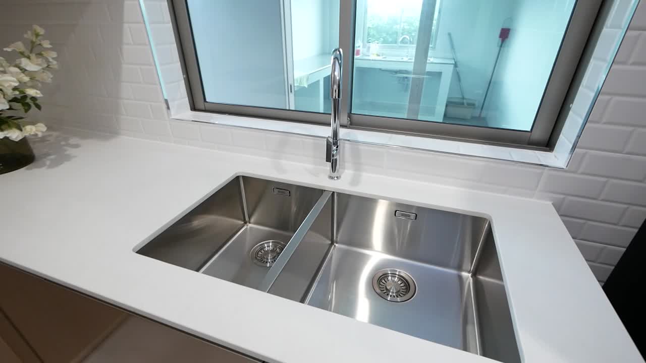 화이트 모던 홈 인테리어 디자인