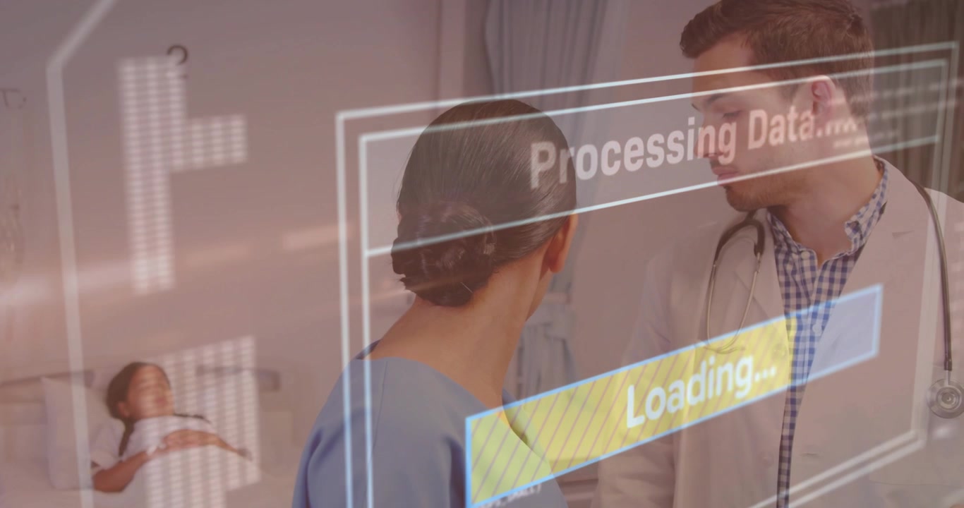 Medico e infermiera che discutono i dati del paziente con interfaccia digitale