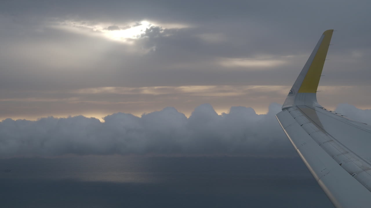 비행기 창문에서 보기