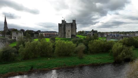 Trim-Castle,-Grafschaft-Meath,-Irland,-Oktober-2023