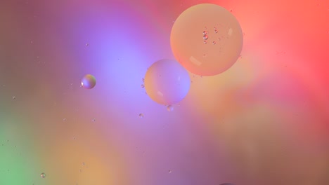 top view movement of bubbles in the  liquid.