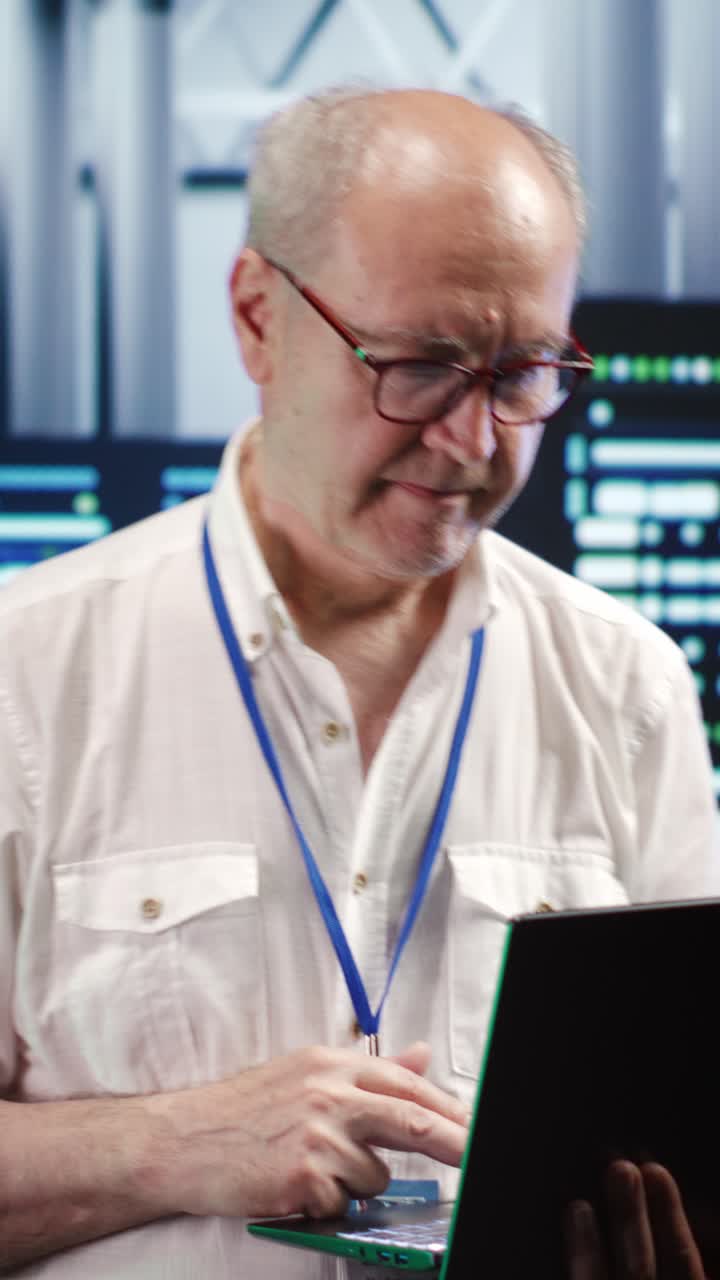 Vertical Elderly engineer optimizes data center
