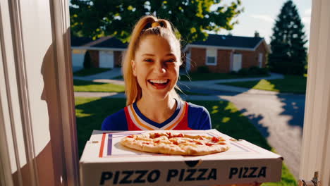 cheerleader delivers pizza