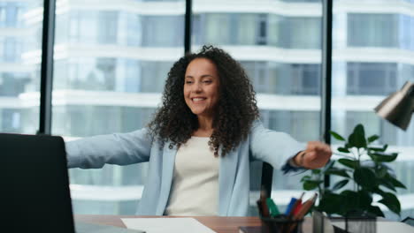 Woman-business-owner-rejoicing-success-on-work-close-up.-Girl-feeling-happy.