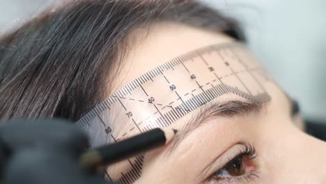 eyebrow mapping and shaping process for microblading or cosmetic tattooing