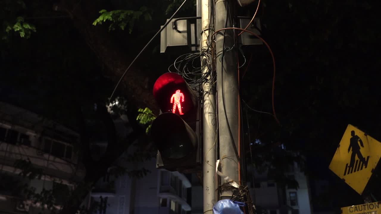 No walking road sign - AK