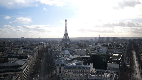 una vista de pájaro de la grandeza y el encanto parisinos.