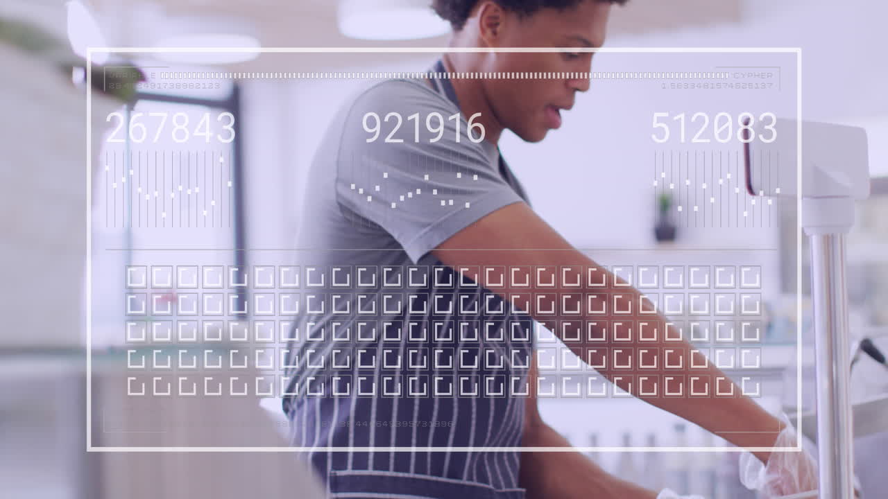 animación de procesamiento de datos sobre asistente de tienda masculino biracial cortando queso.