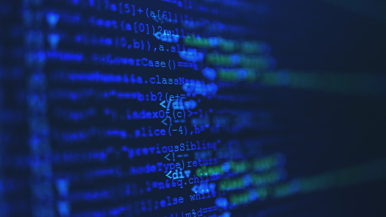 4k de primer plano disparado código de etiqueta html en el monitor de la pc desplazarse hacia abajo en la pantalla azul.