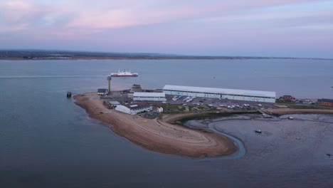 Calshot-Spit-Fähre-Clip-1