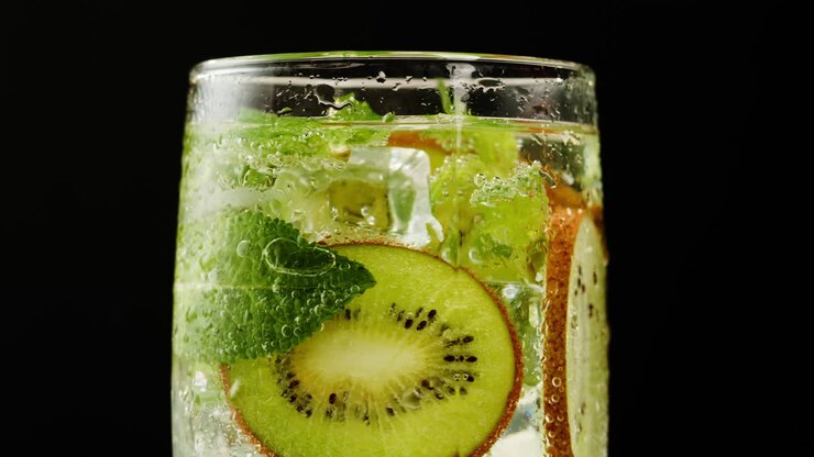 Refreshing Kiwi Soda with Mint