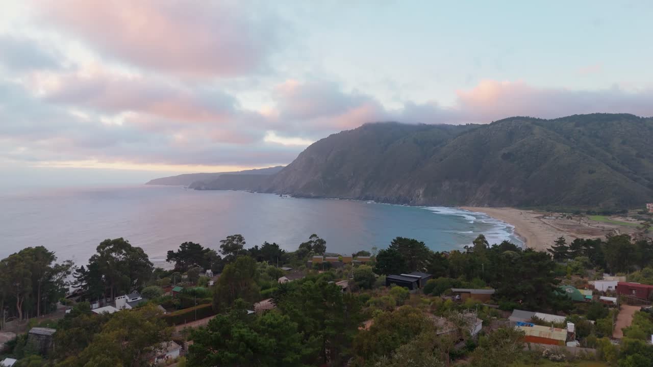 Quintay Chile Casablanca Valparaiso beach sea foam, dusk