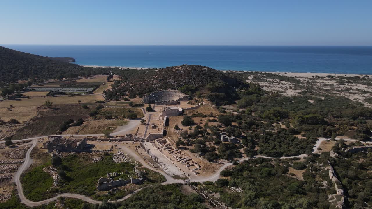 바다 에 있는 고대 도시