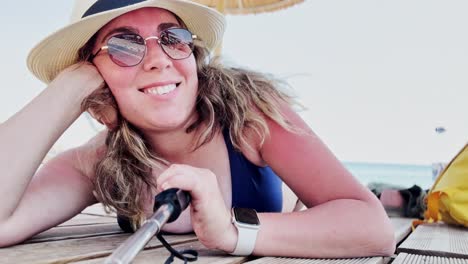 my greek beach day: vlogger's pov experience