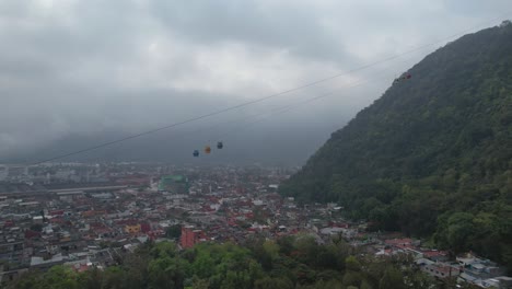 drone footage  of a cableway in orizaba city, méxico.