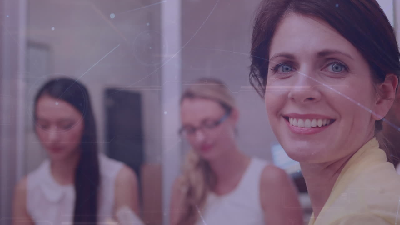 animación de la red de conexiones entre mujeres empresarias en reuniones.