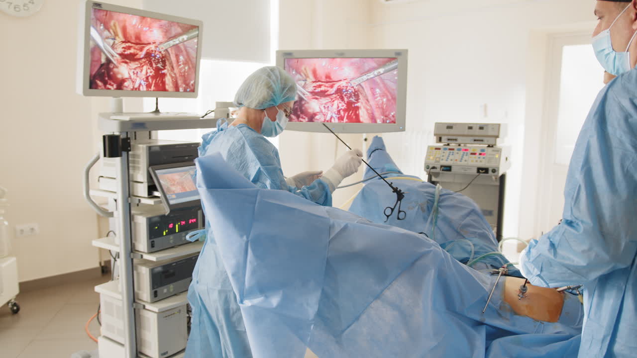 진행 중인 laparoscopic 수술