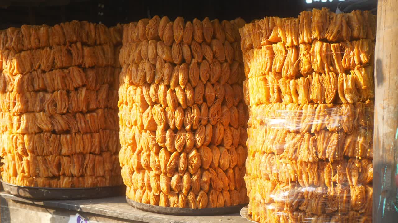 GI tagged Khaja, Indian deep fried pastry soaked in sugar syrup, Bihar