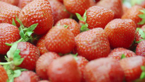 red juicy strawberries spinning 2