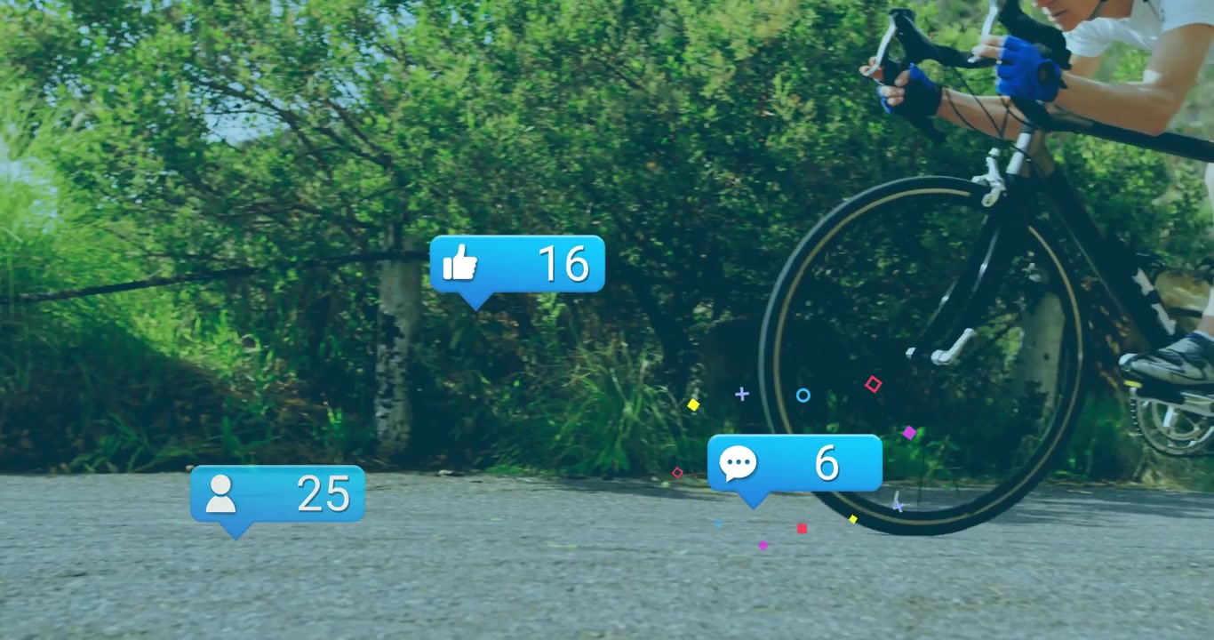 Ciclista che sale con una ruota che entra nell'inquadratura, generando icone social che aggiornano le metriche per il fitness