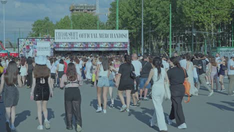 fans gathering for taylor swift the eras tour merchandise