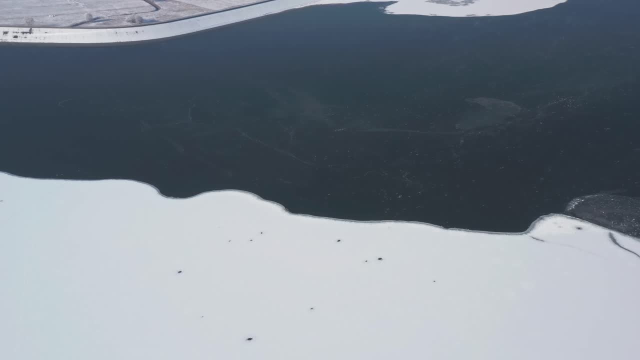 조류 섬 사우스 조지아, 미국의 눈 덮힌 풍경 - 공중 촬영