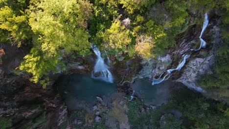 drone aéreo del parque nacional de croacia plitvice 11.mp4