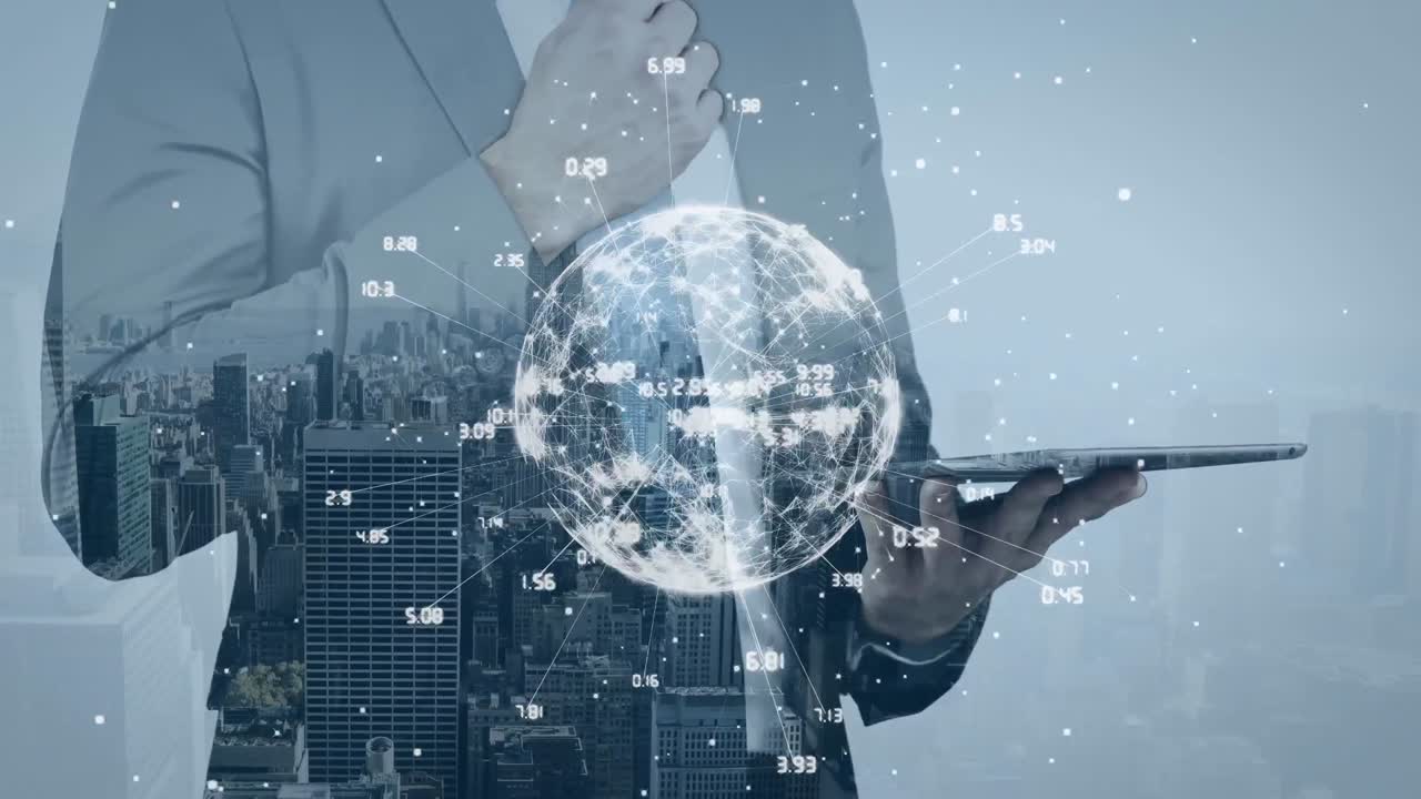 animación del globo con conexiones y procesamiento de datos sobre empresario caucásico usando tableta