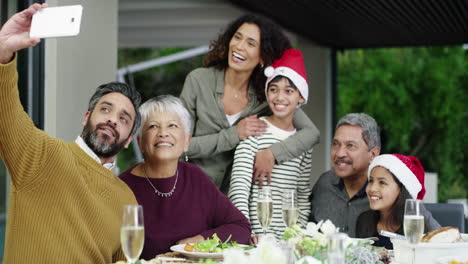 ¡La-Navidad-Es-El-Momento-De-La-Familia-Y-Los-Selfies!