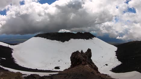 Time-lapse-of-Ngauruhoes-summit