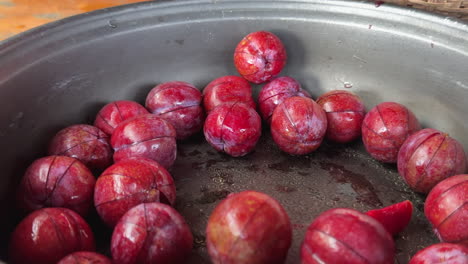 mộc châu - thung lũng mận nà ka, peachy garden, fruits on the tray