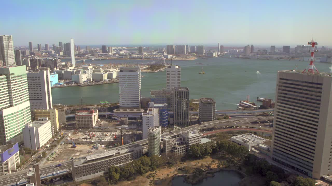 코토 재팬의 광각 샷