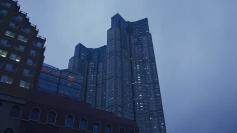 고층 건물 건축의 높은 각도 포인트 보기