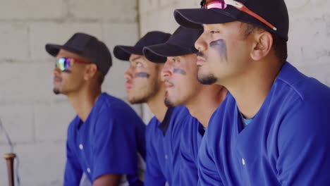 jugadores de béisbol antes del partido