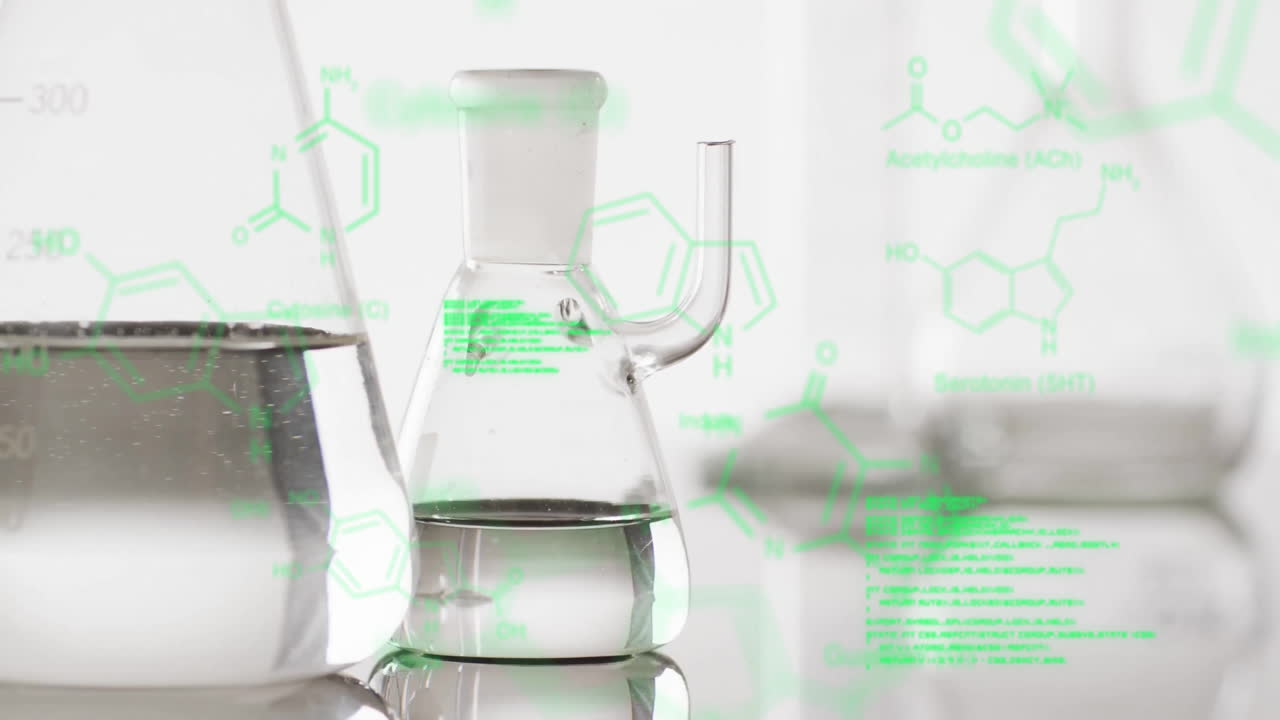 회색 바탕에 실험실 접시 위에서 과학적 데이터 처리의 애니메이션