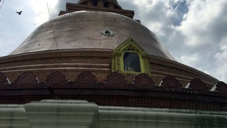 la pagoda de phra pathom chedi