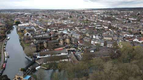 Ware-Hertfordshire-River-Lea-Imágenes-Aéreas-Del-Reino-Unido