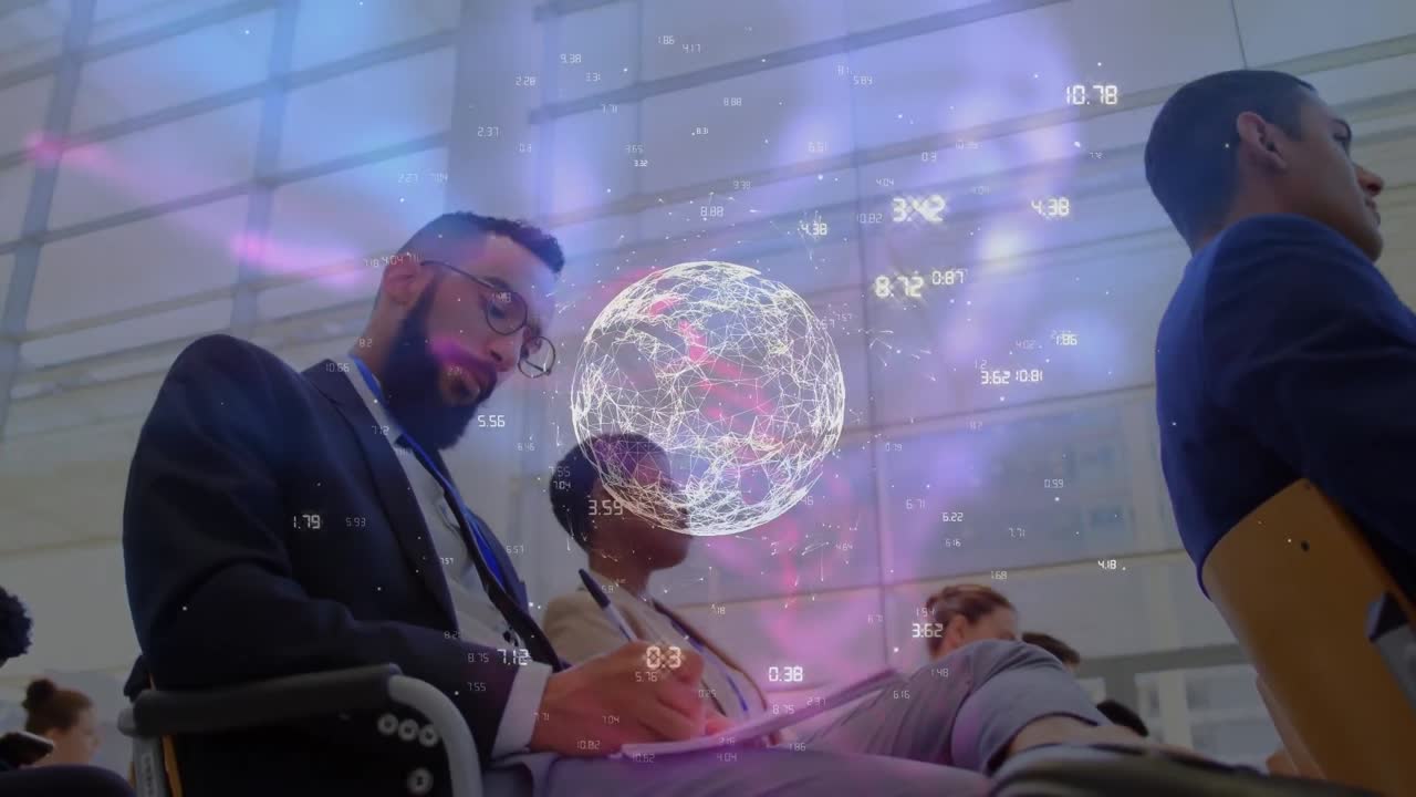 animación del globo sobre diversas personas de negocios en la oficina