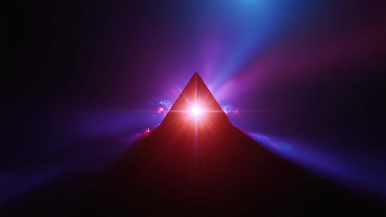 Una visualizzazione mozzafiato di una piramide luminosa circondata da colori vivaci e energia turbinante, che emana un'aura cosmica di luce in un'atmosfera oscura