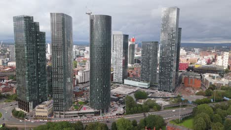 deansgate square luxury apartments skyscrapers in manchester