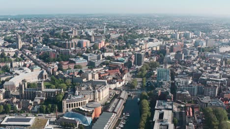 Disparo-De-Un-Dron-Sobre-El-Centro-De-La-Ciudad-Vieja-De-Bristol