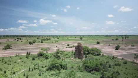 Vergessene-Tempel-In-Kambodscha-–-Preah-Theat-Samdei