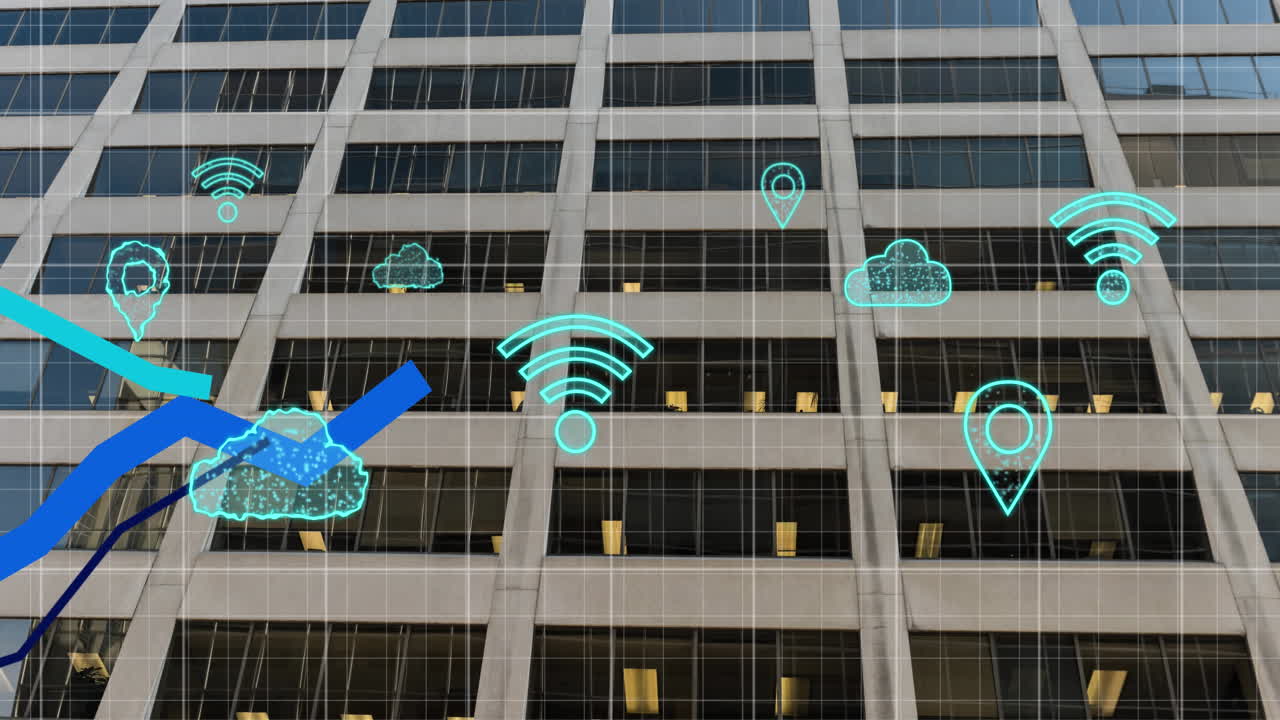 animación de iconos de nube y wifi, procesamiento de datos sobre el edificio