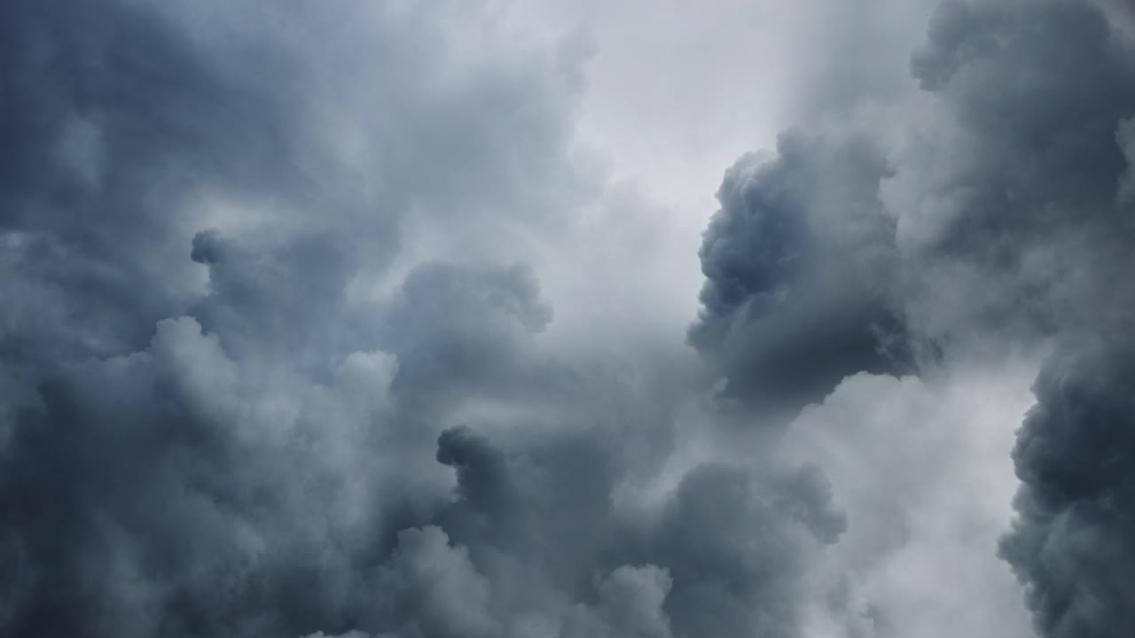 4k 속사 번개 뇌우