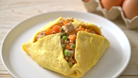 Envoltura-De-Huevo-O-Huevo-Relleno-Con-Carne-Picada-De-Cerdo-Y-Vegetales