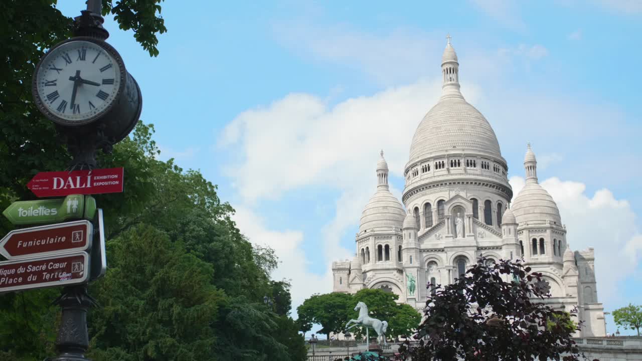 Sacré Coeur Basilica shot from a by-lane of Paris in broad daylight