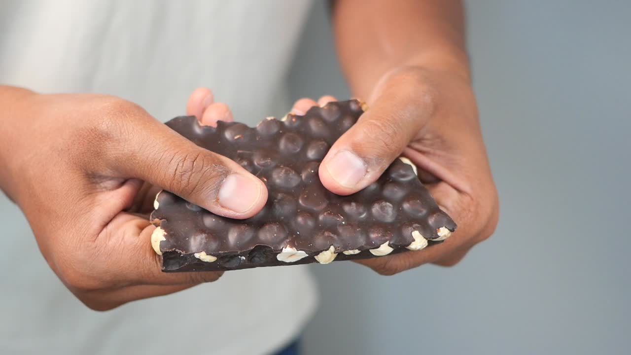 Chocolate and Nut Snack
