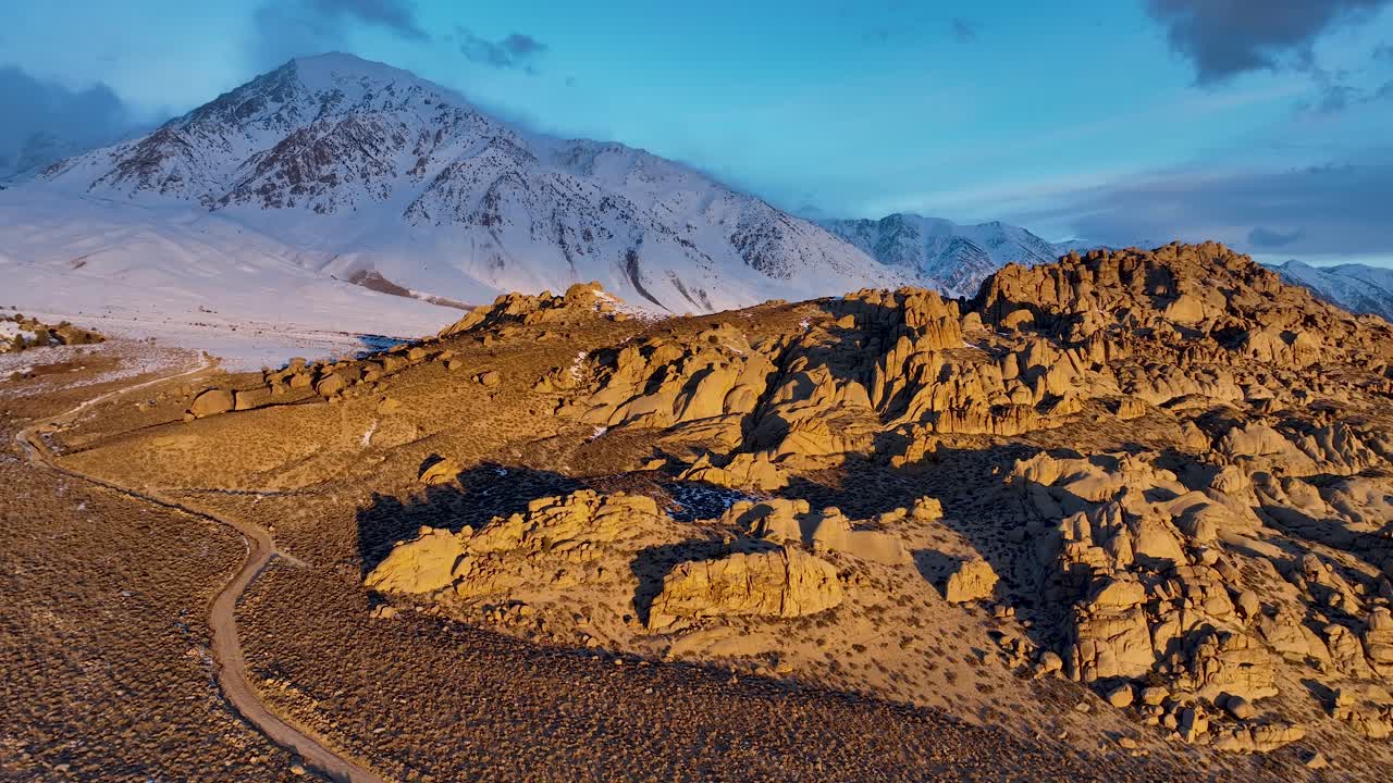 버터밀크 바위의 드론 클립 바위 등반 지역 및 mt