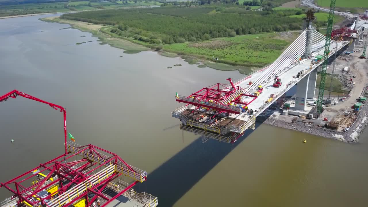 irlanda new ross n25 by pass puente construcción rose fitzgerald kennedy bridge 12